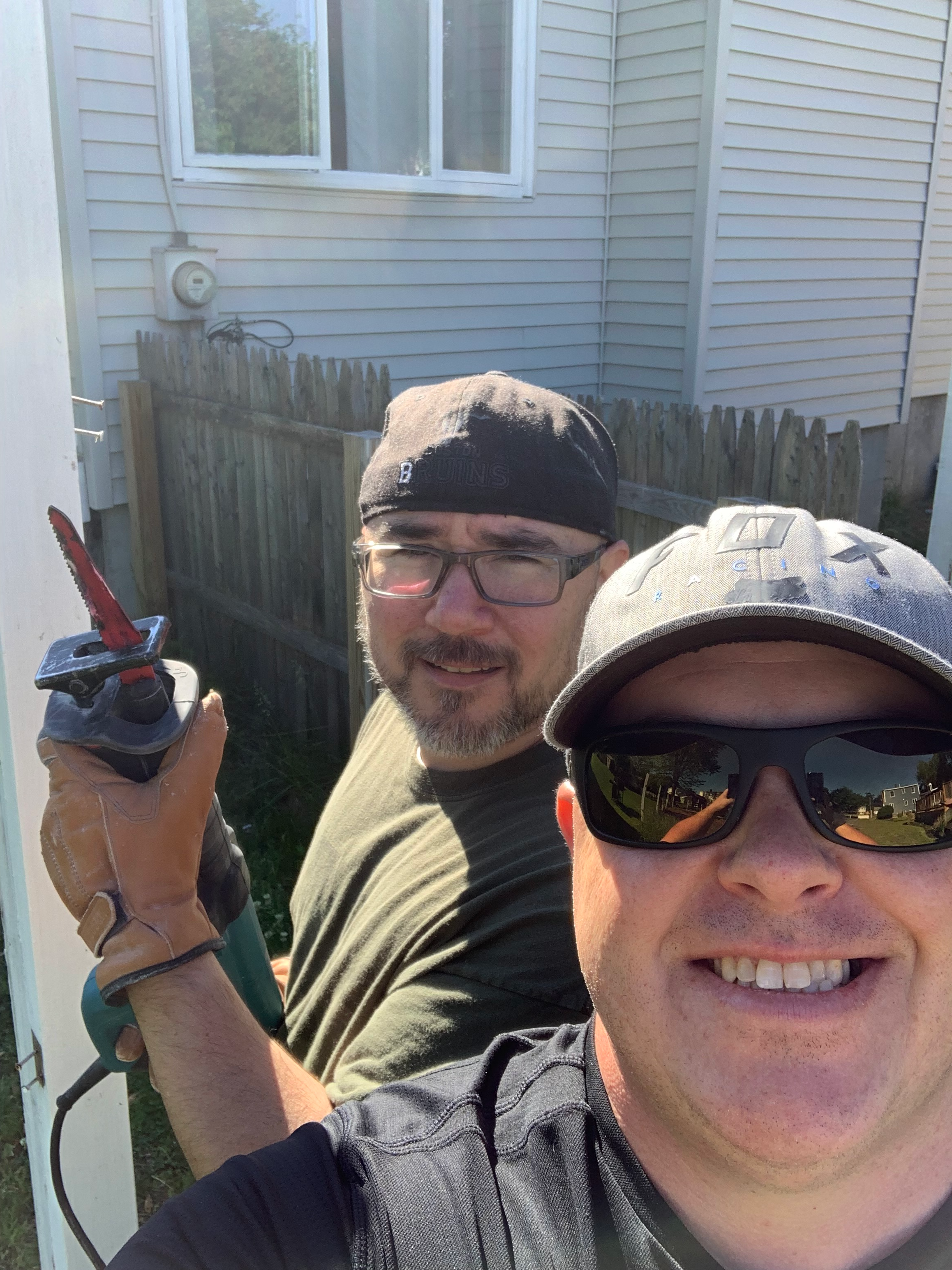 Licensed contractor team working on an EAi renovation project